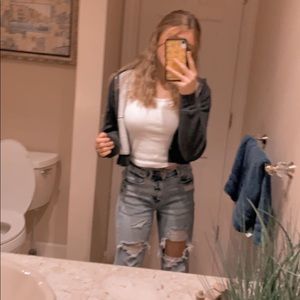 Meet your Posher, Isabella